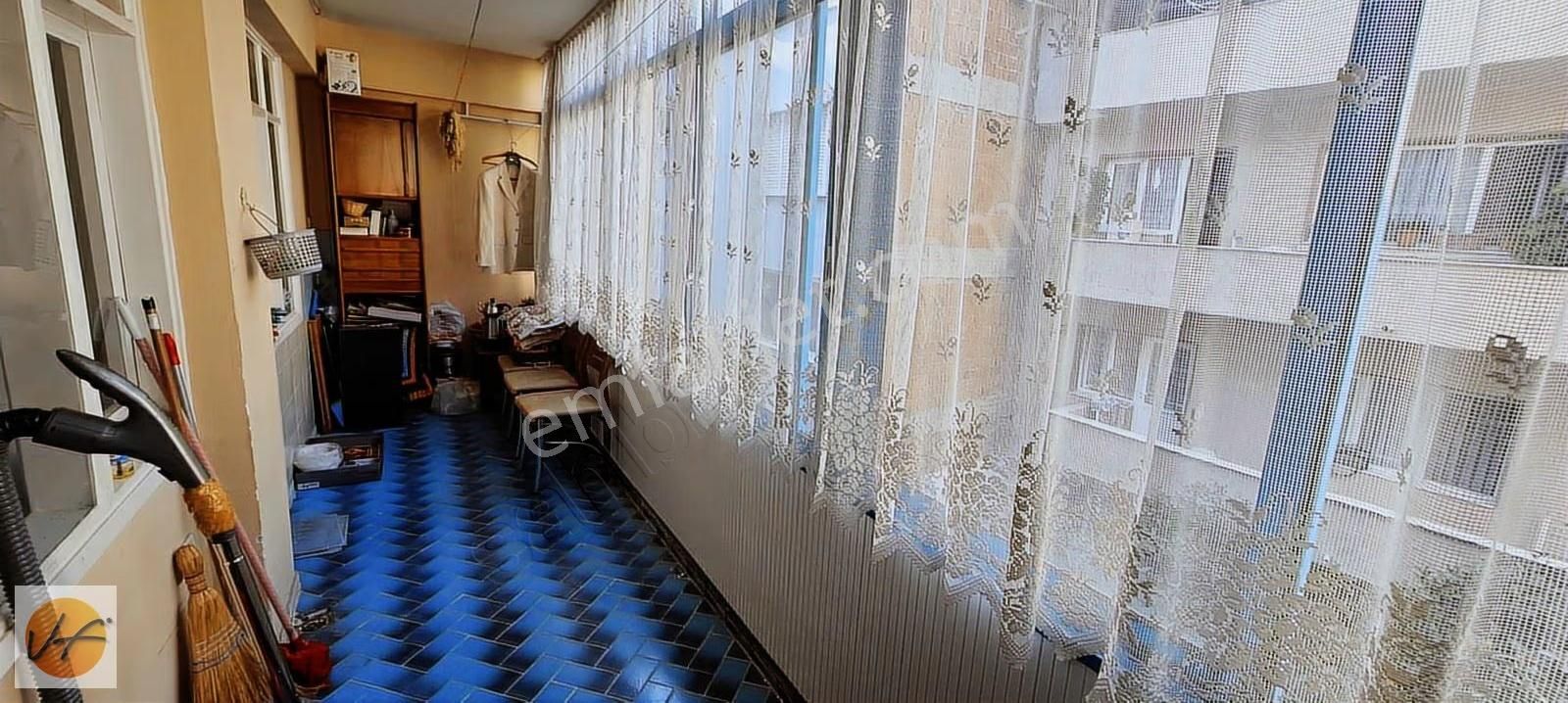 İzmir Balçova Fevzi Çakmak Mahallesinde3+1 Bakımlı Satılık Daire - Görsel 33