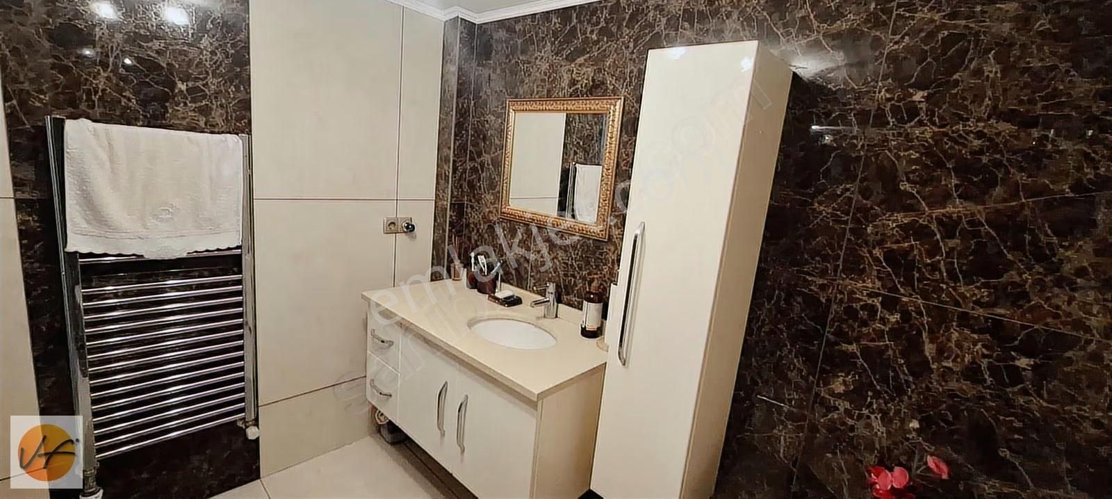 İzmir Balçova Fevzi Çakmak Mahallesinde3+1 Bakımlı Satılık Daire - Görsel 14