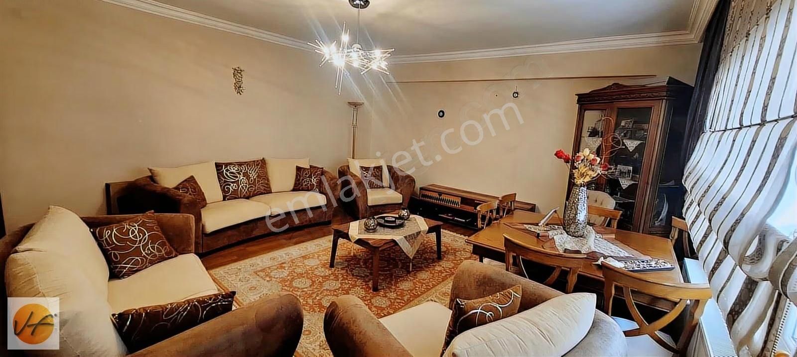 İzmir Balçova Fevzi Çakmak Mahallesinde3+1 Bakımlı Satılık Daire - Görsel 4