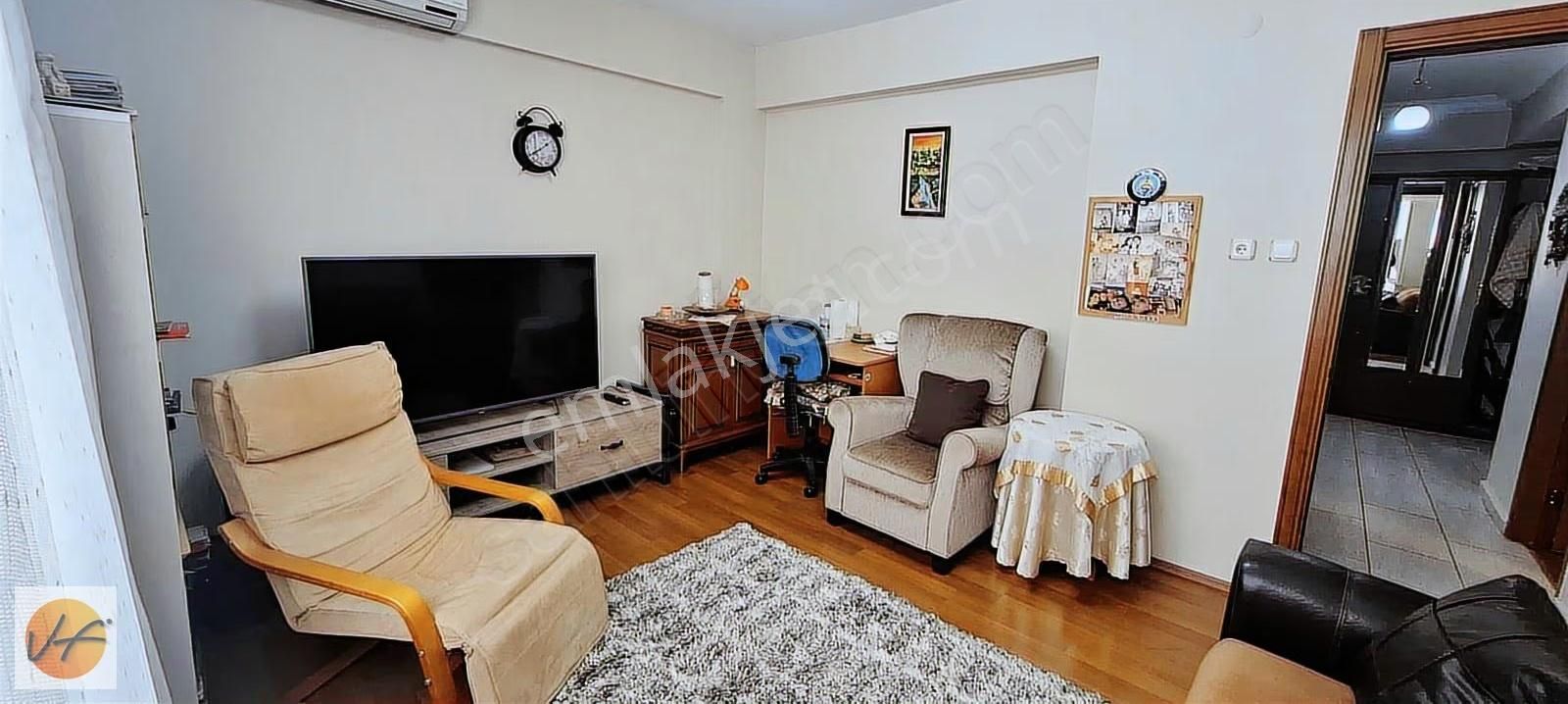 İzmir Balçova Fevzi Çakmak Mahallesinde3+1 Bakımlı Satılık Daire - Görsel 7