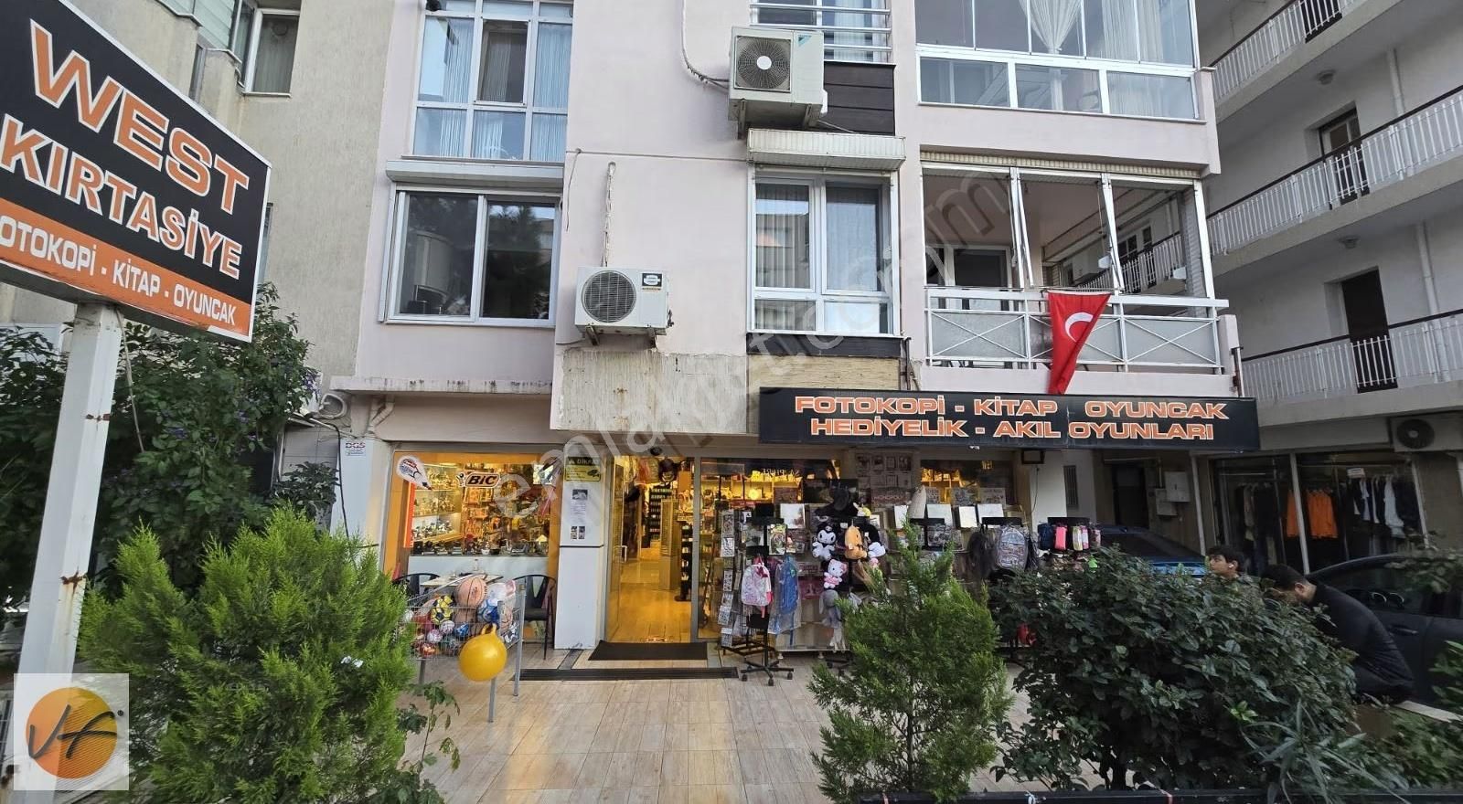 Bostanlı Şehitler Bulvarı Devren Kiralık Boş Dükkan - Görsel 11