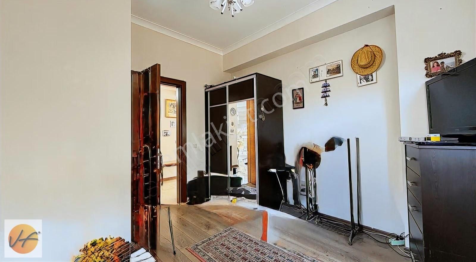 Güzelbahçe Yaka Konaklarında 5+2 Havuzlu Site İçinde Villa - Görsel 10