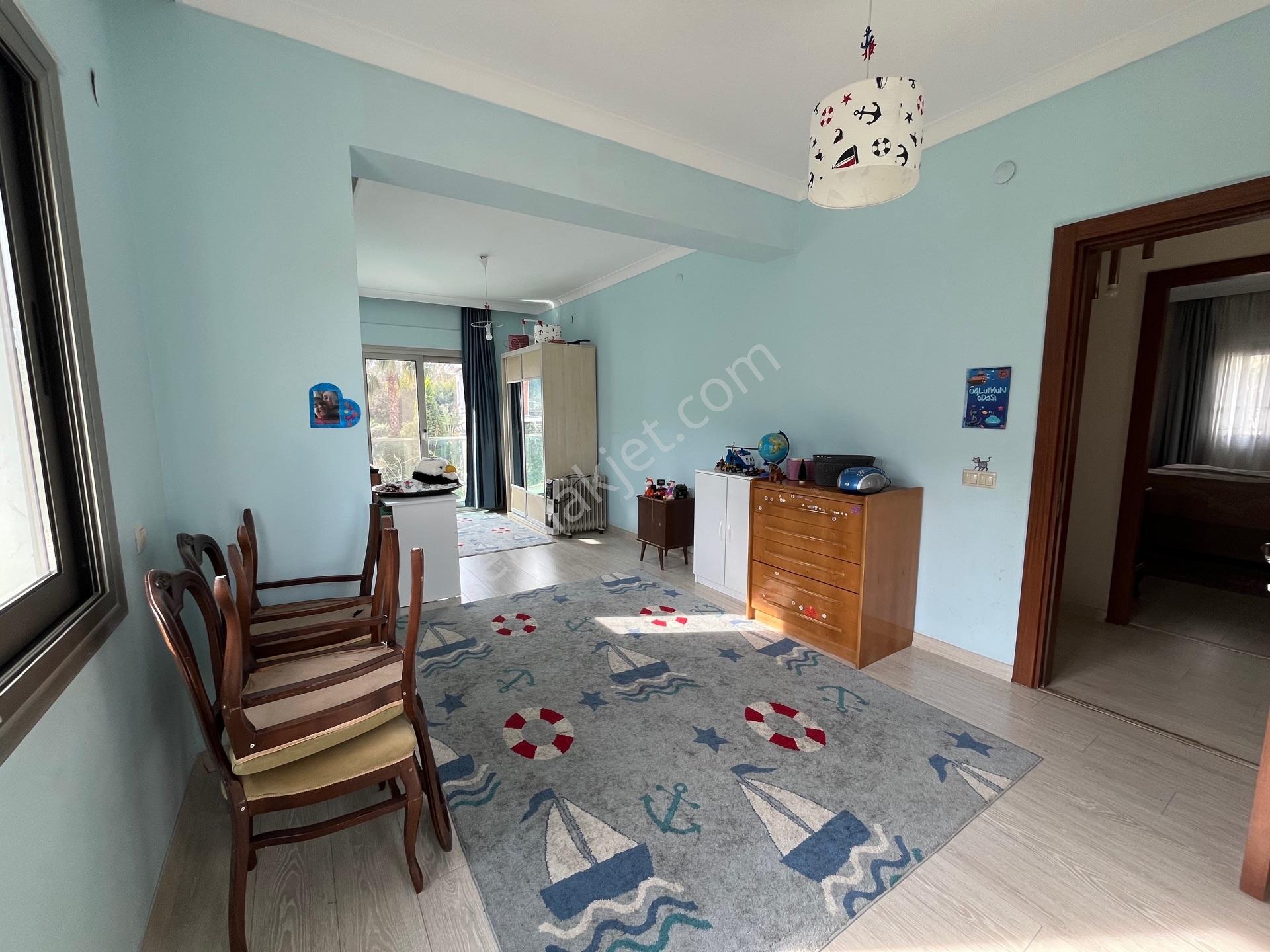 Güzelbahçe 5+2 Havuzlu Site İçerisinde Villa - Görsel 20
