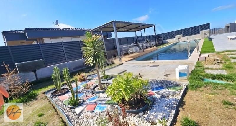 Foçaköy Yenibağarası Müstakil Havuzlu Villa - Görsel 24