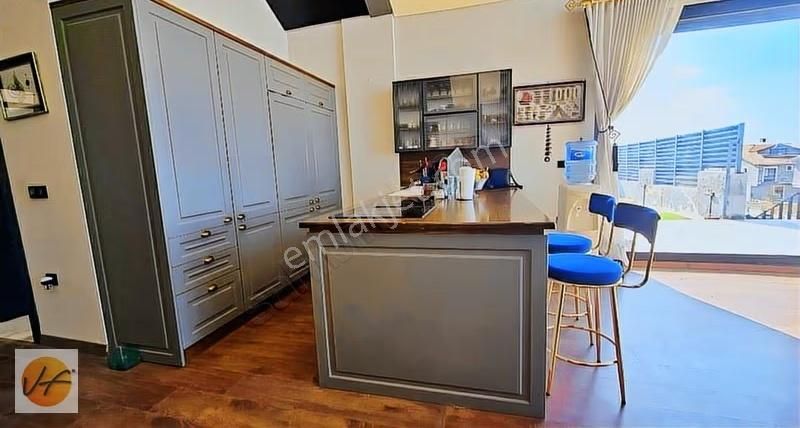 Foçaköy Yenibağarası Müstakil Havuzlu Villa - Görsel 16