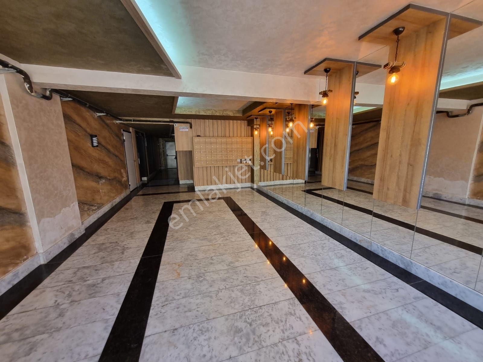 Kemalöz Mahallesinde Sancak Şehirde Ara Kat Akıllı Ev Sistemi - Görsel 20