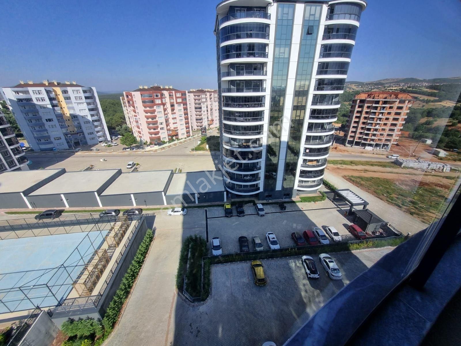 Kemalöz Mahallesinde Sancak Şehirde Ara Kat Akıllı Ev Sistemi - Görsel 16