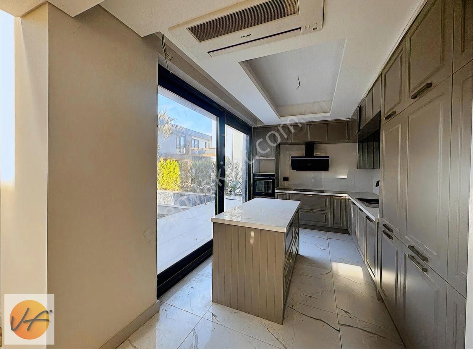 Sasalı'da Müstakil Havuzlu Otoparklı 220 M2 Satılık Villa - Görsel 10