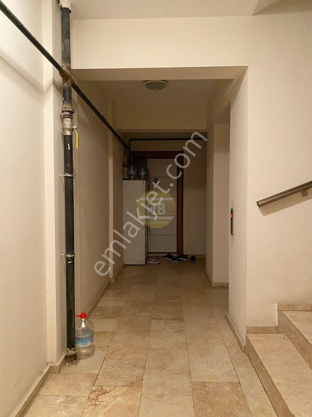 Hb'den 2+1 Satılık Daire, Ayrı Mutfak, Doğalgaz, Asansör, Otopark - Görsel 26