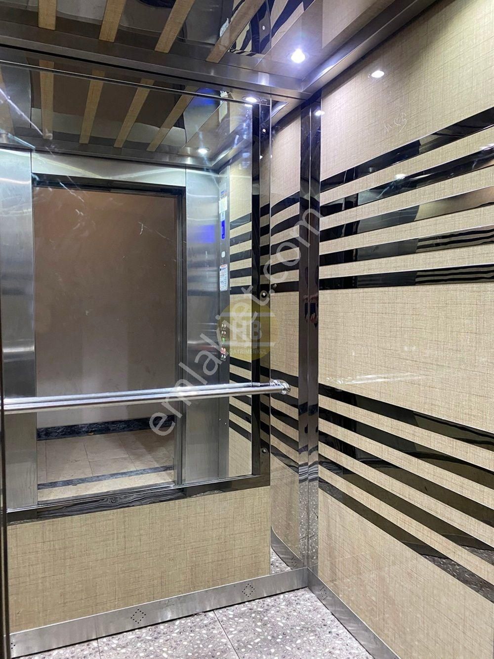 Hb'den 2+1 Satılık Daire, Ayrı Mutfak, Doğalgaz, Asansör, Otopark - Görsel 27