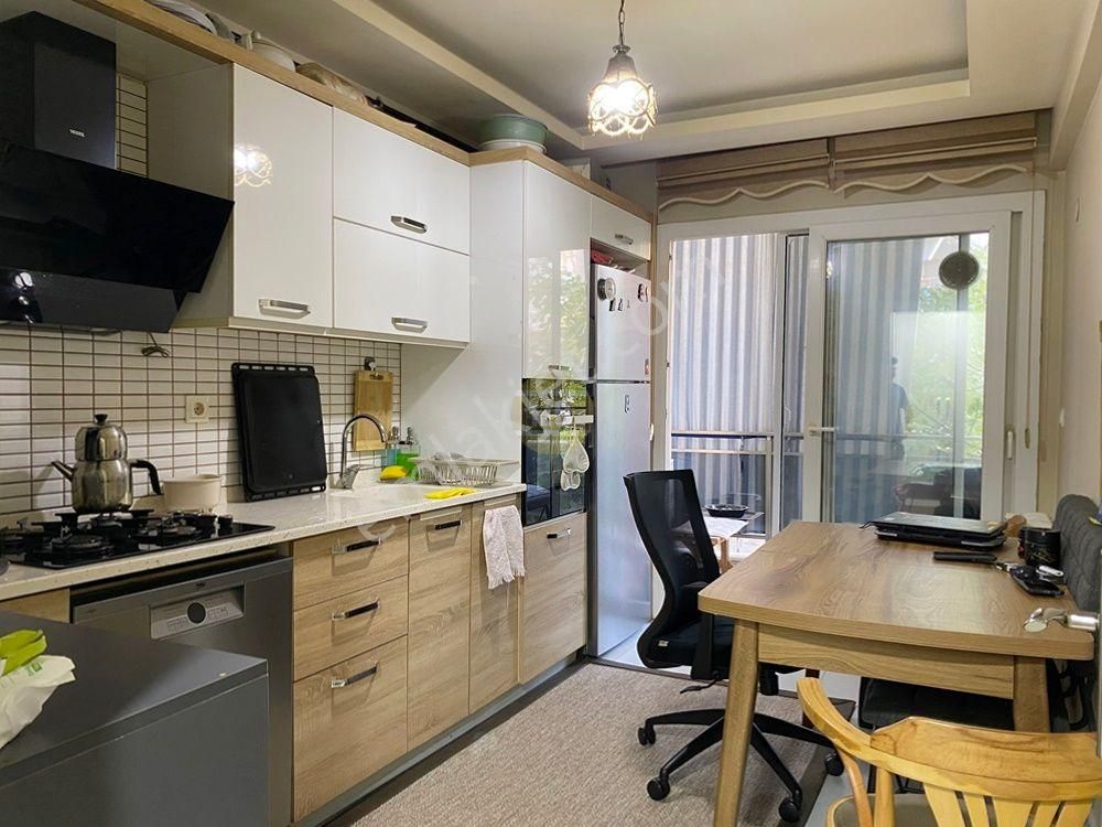 Hb'den 2+1 Satılık Daire, Ayrı Mutfak, Doğalgaz, Asansör, Otopark - Görsel 5