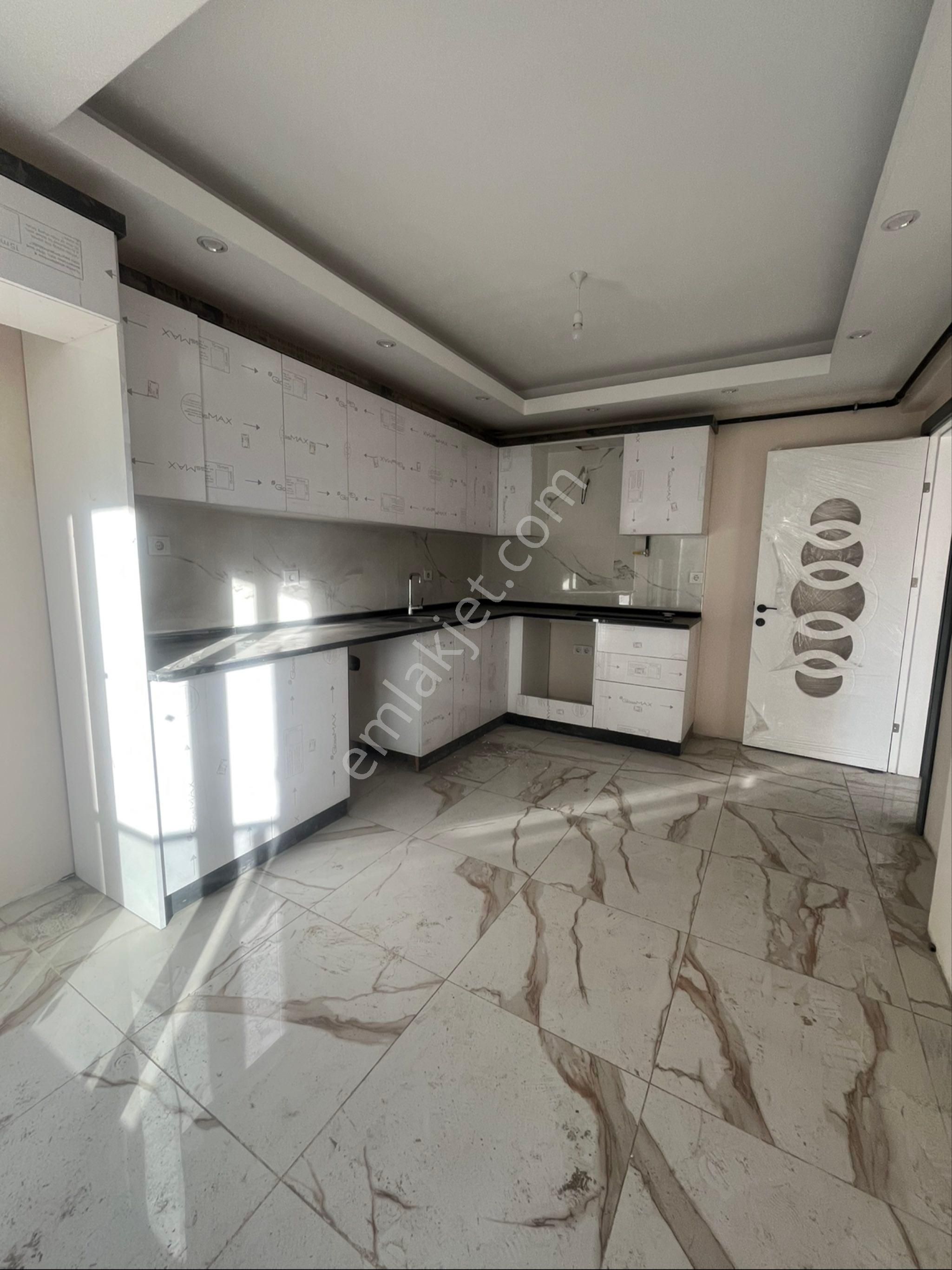 Yeşil Mahallede Kat Seçenekli 2+1 Daireler