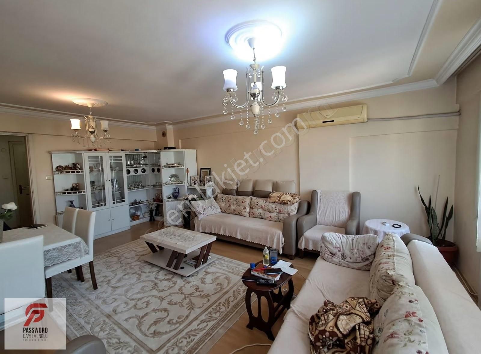 Mehmet Akif Ersoy Lisesi Yanı 3+1 Satılık Daire