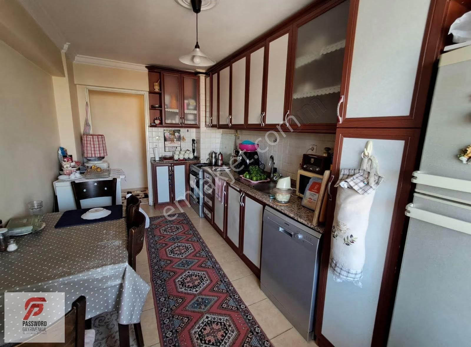 Mehmet Akif Ersoy Lisesi Yanı 3+1 Satılık Daire - Görsel 15