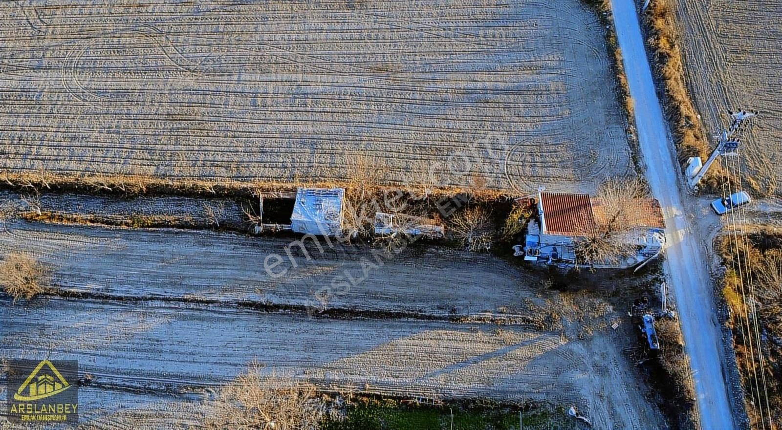 Arslanbey Emlaktan Satılık Tarla Bağlar Mahallesinde - Görsel 4
