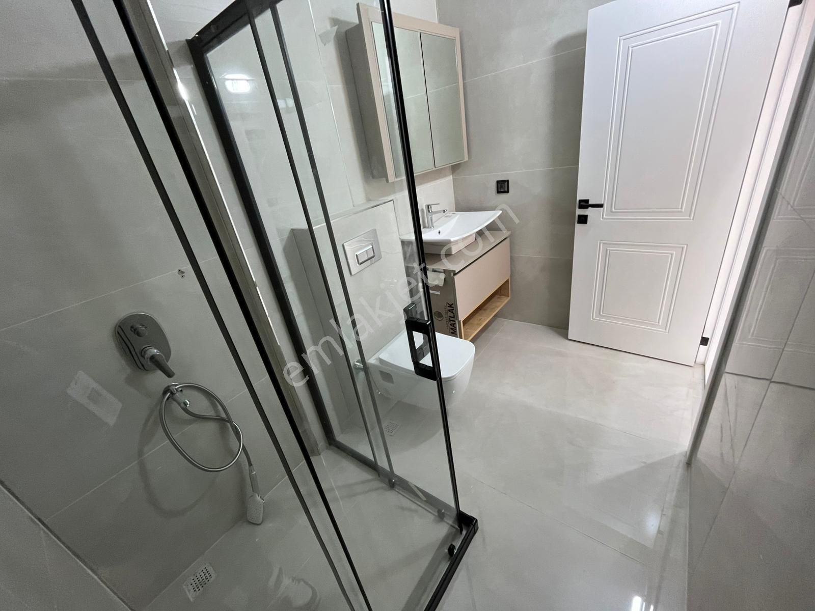 Didim Merkezde Ön Cephe, Otoparklı 3+1 Villa - Görsel 13