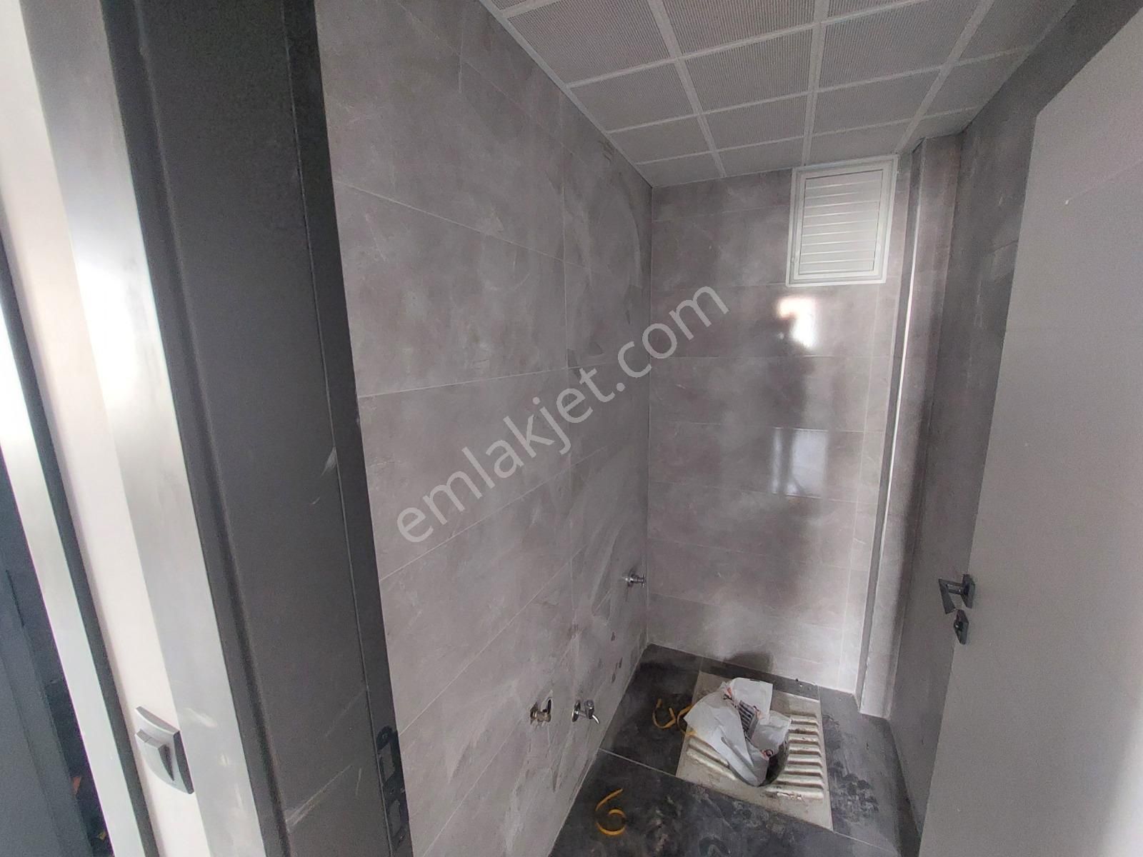 Yakacık'ta Sıfır Bina Net 90 M2 Harika Konumda Satılık 3+1 Daire - Görsel 18