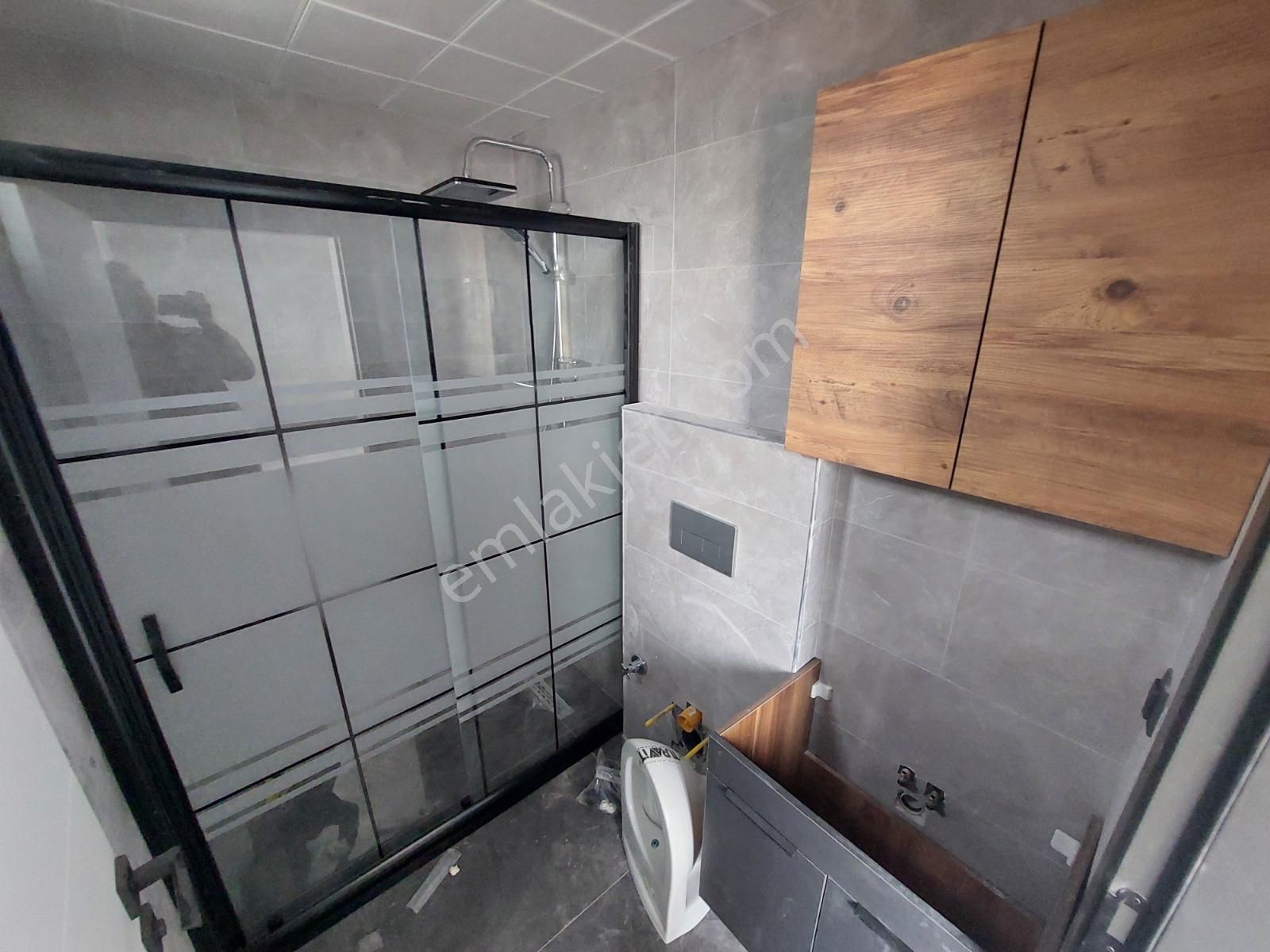 Yakacık'ta Sıfır Bina Net 90 M2 Harika Konumda Satılık 3+1 Daire - Görsel 16