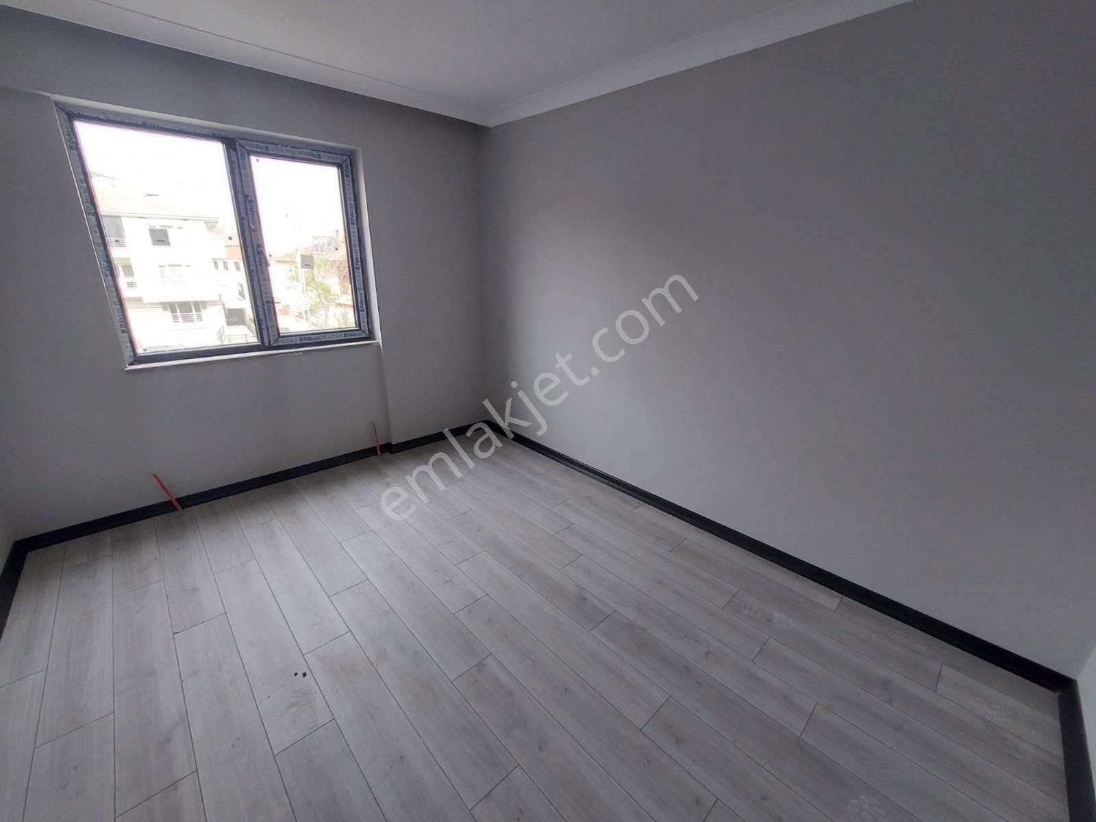 Yakacık'ta Sıfır Bina Net 90 M2 Harika Konumda Satılık 3+1 Daire - Görsel 5