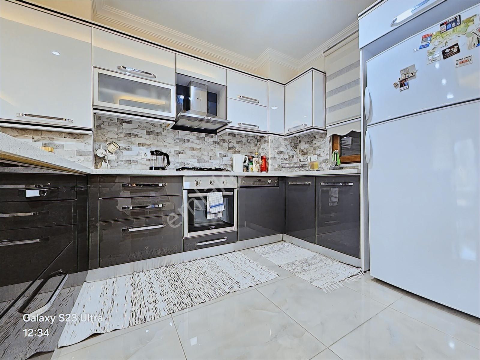 Eu Gayrimenkulden Denize Yakın Yeni 3+1 Villa - Görsel 18