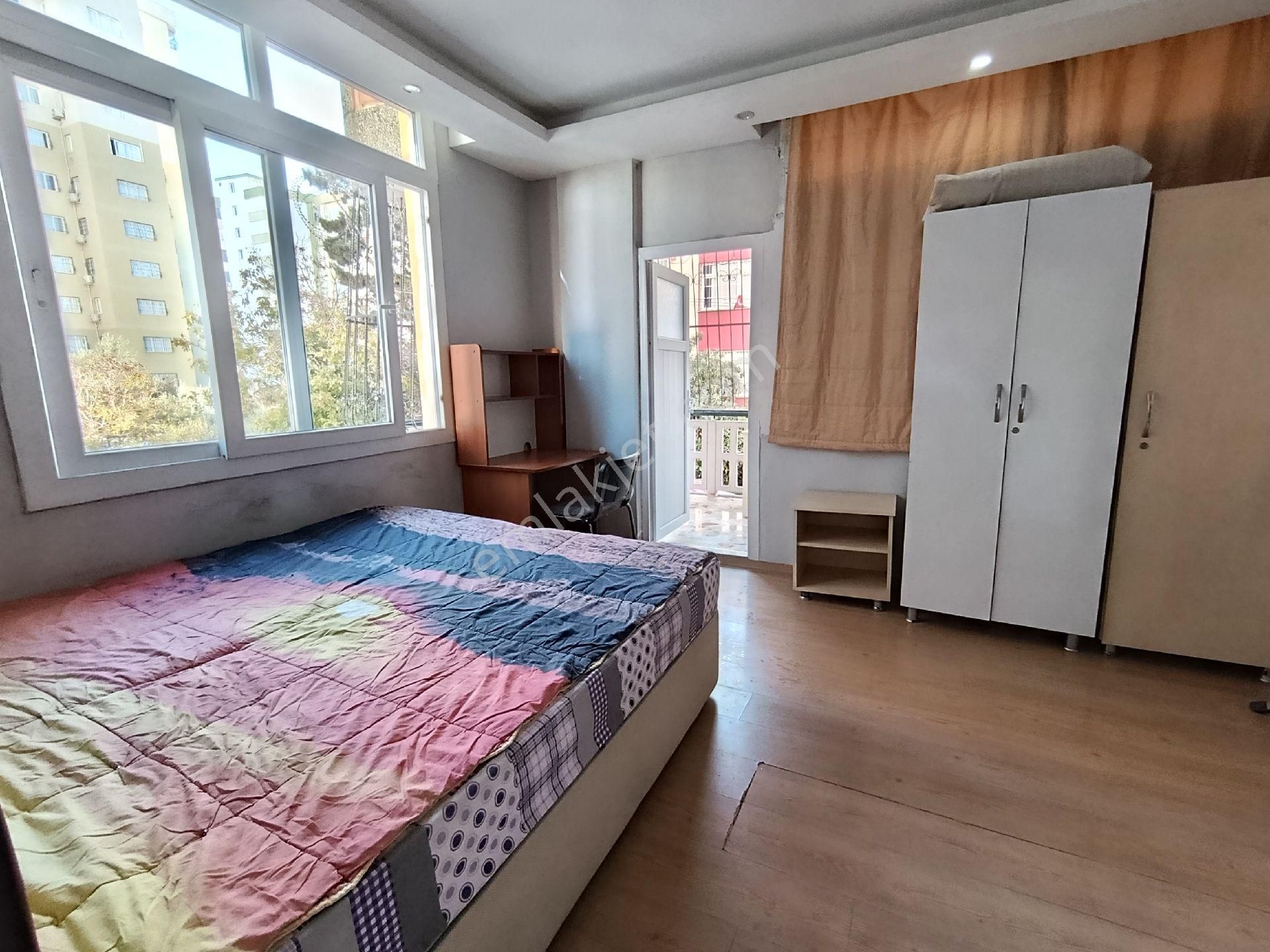 Baraj Yolu Lcw Arasi 1+1 Esyali