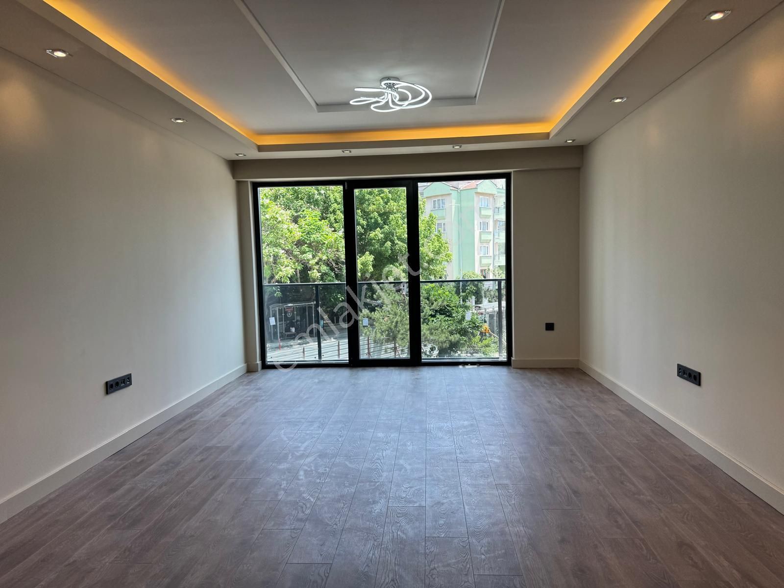 Century 21 Ewadan İhsaniye Şirinkentte Fırsat Satılık Daire - Görsel 2