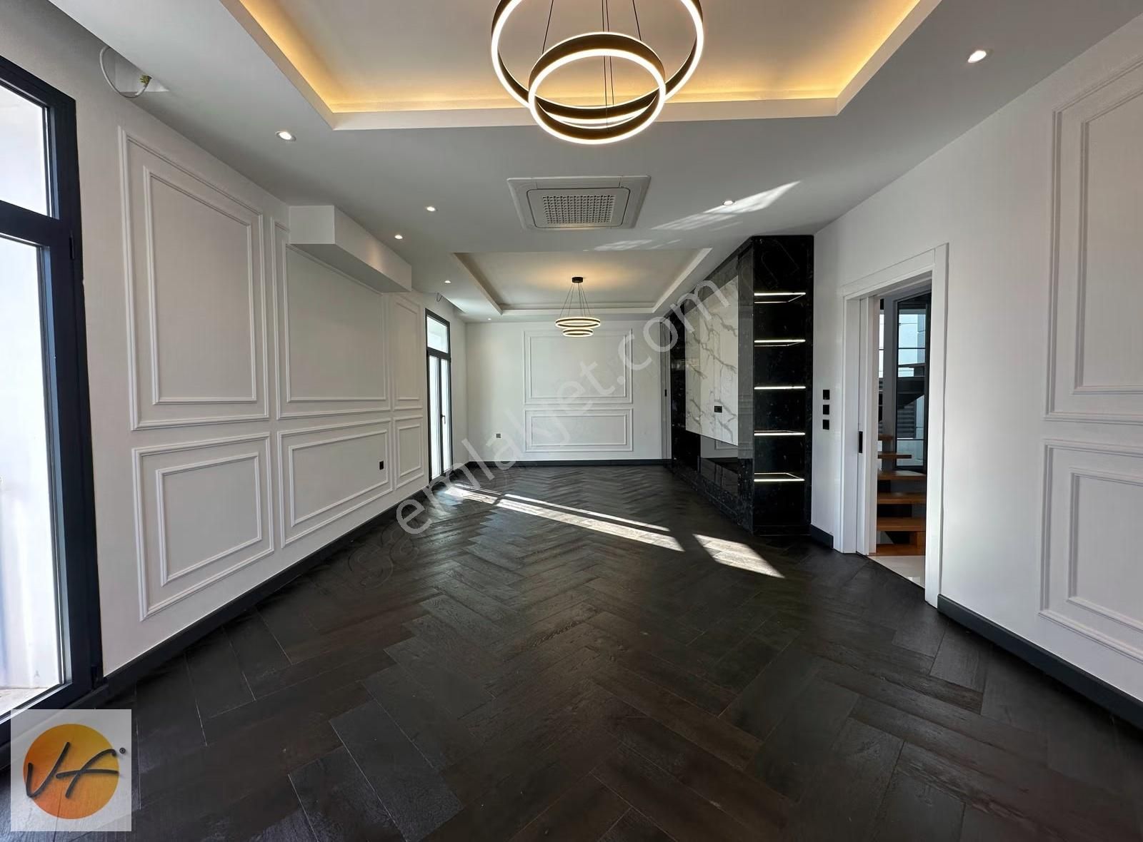 Güzelbahçe Kahramanderede Satılık Müstakil Havuzlu Sıfır Villa - Görsel 5