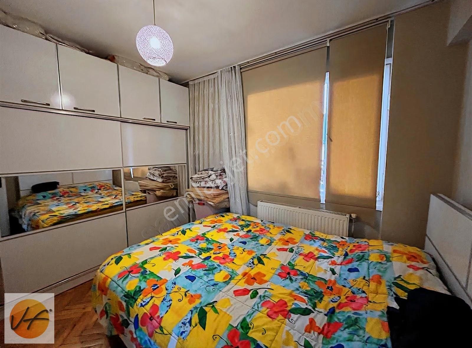 İzmir Bahçelievler Mahallesinde 2+1 Bakımlı Satılık Daire - Görsel 11