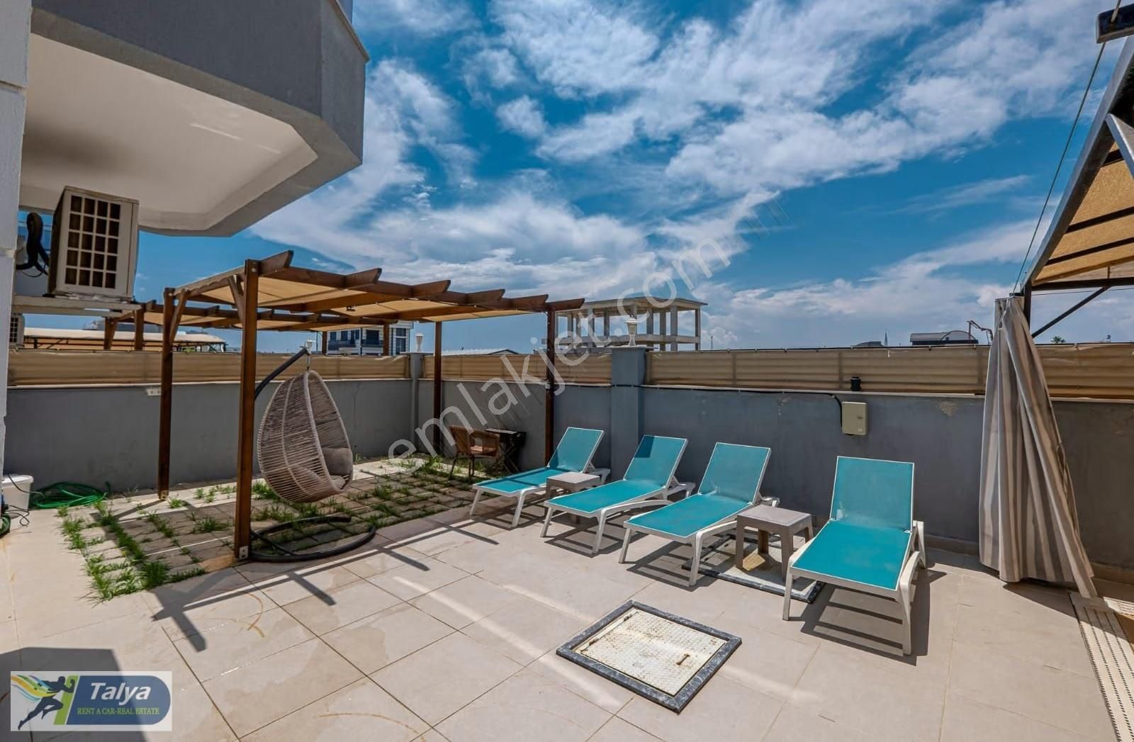 Kadriyede Müstakil Havuzlu Jakuzi Saunalı Eşyalı 4+1,255m2,arsa - Görsel 14