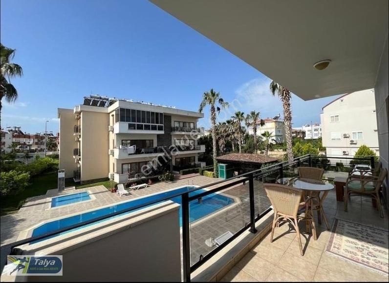 Belek Merkez'de Havuz Cepheli 1+1 Satılık Daire - Görsel 2