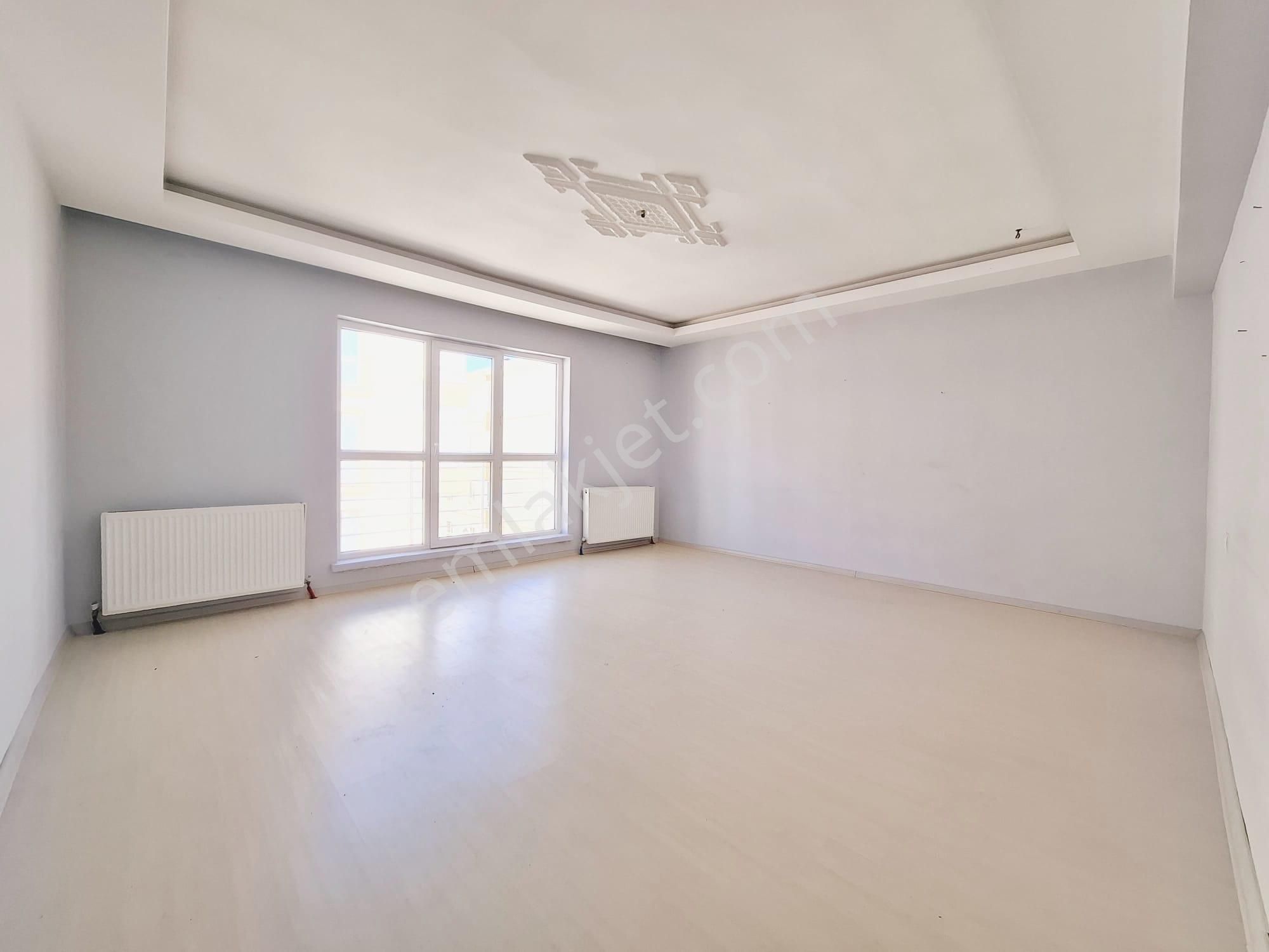 Sincan Yenikentte Satılık 3+1 Okul Çarşı Ulaşıma Yakın Merkezde - Görsel 19