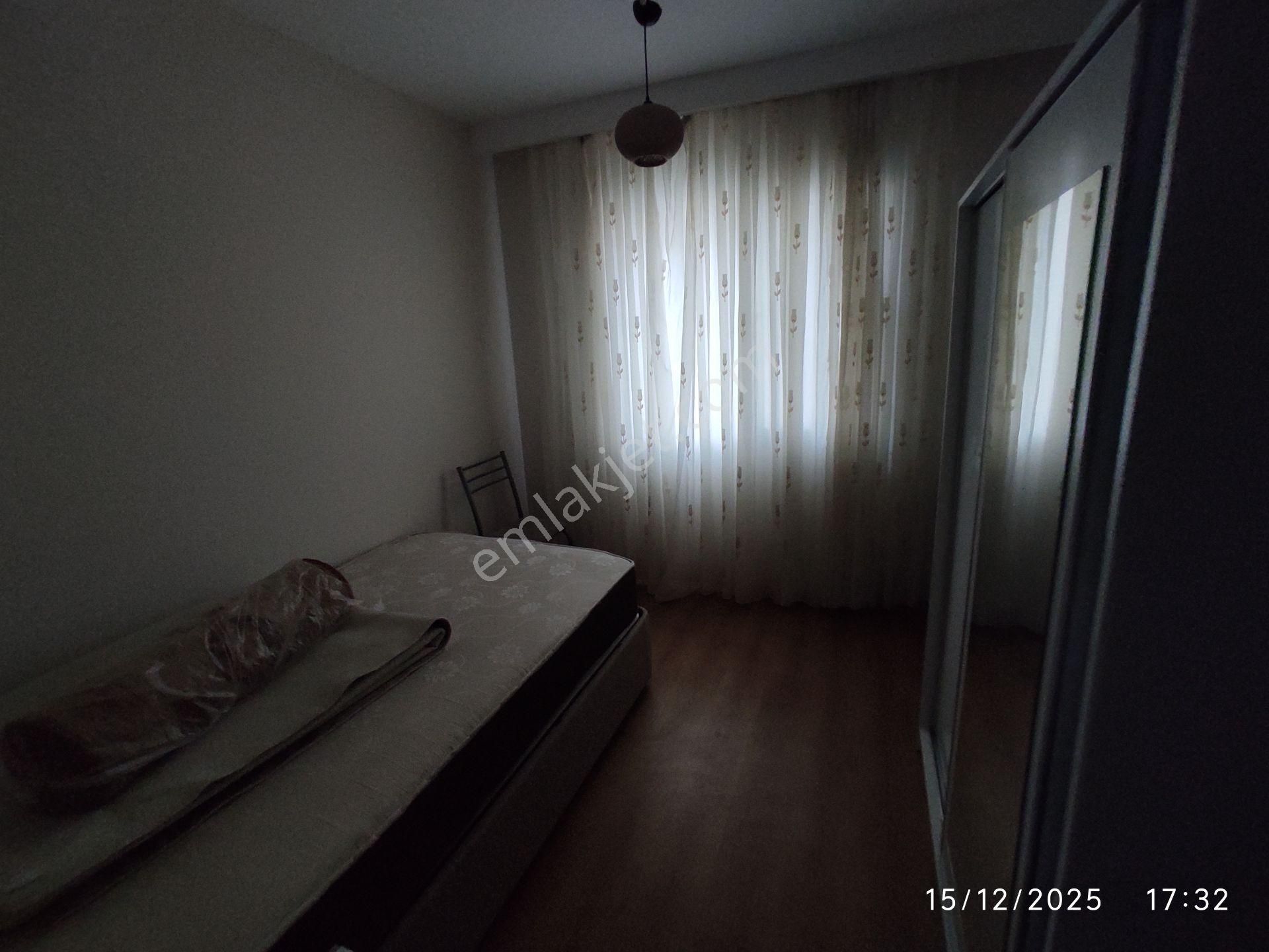 Menemen Seyrek Merkezde Anayol Yakını 1+1 Eşyalı Satılık Daire - Görsel 3