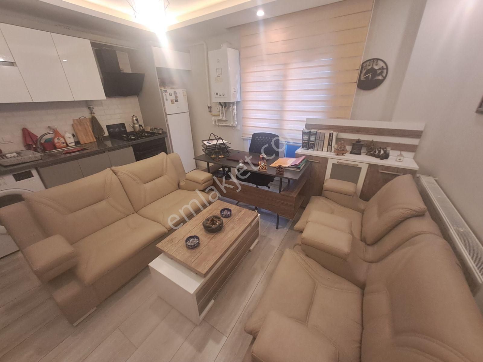 Seferihisar Turabiye Mah Adliye Binasına Ceheli 1+1 Satılık Dire - Görsel 14