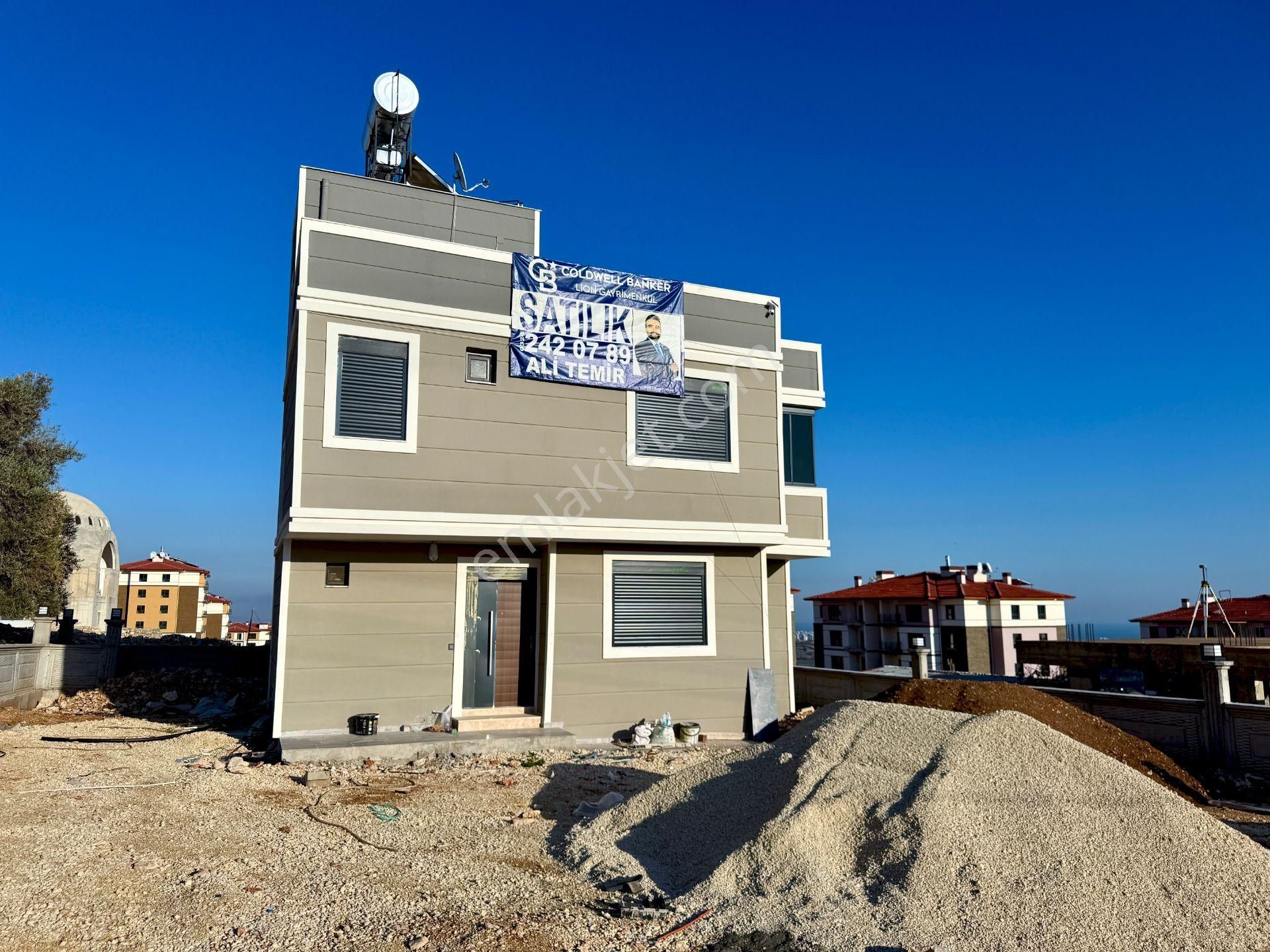 Mersin Mezitli Bozön Mah. Satılık 4+1 Müstakil Villa - Görsel 35