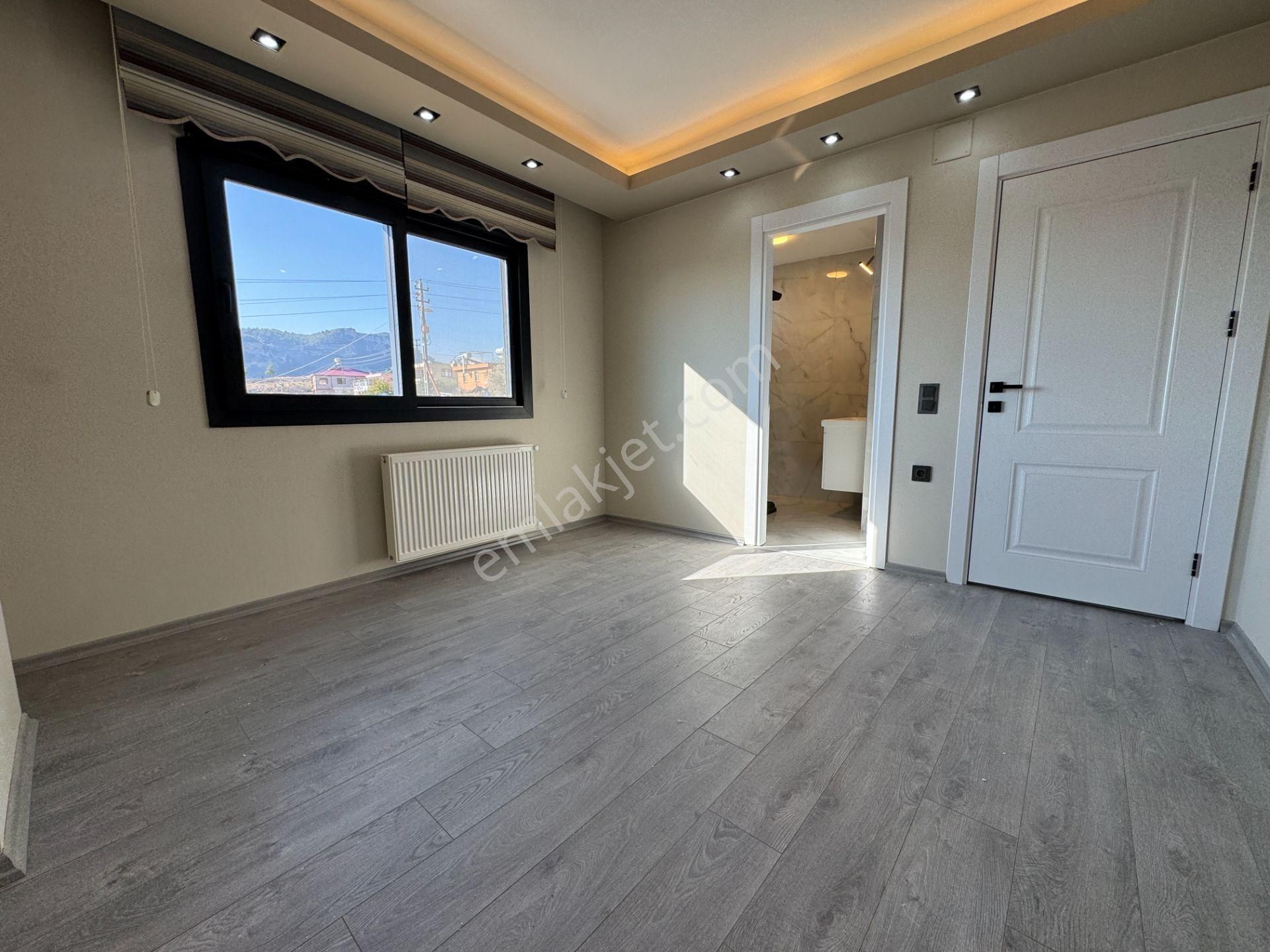 Mersin Mezitli Bozön Mah. Satılık 4+1 Müstakil Villa - Görsel 27