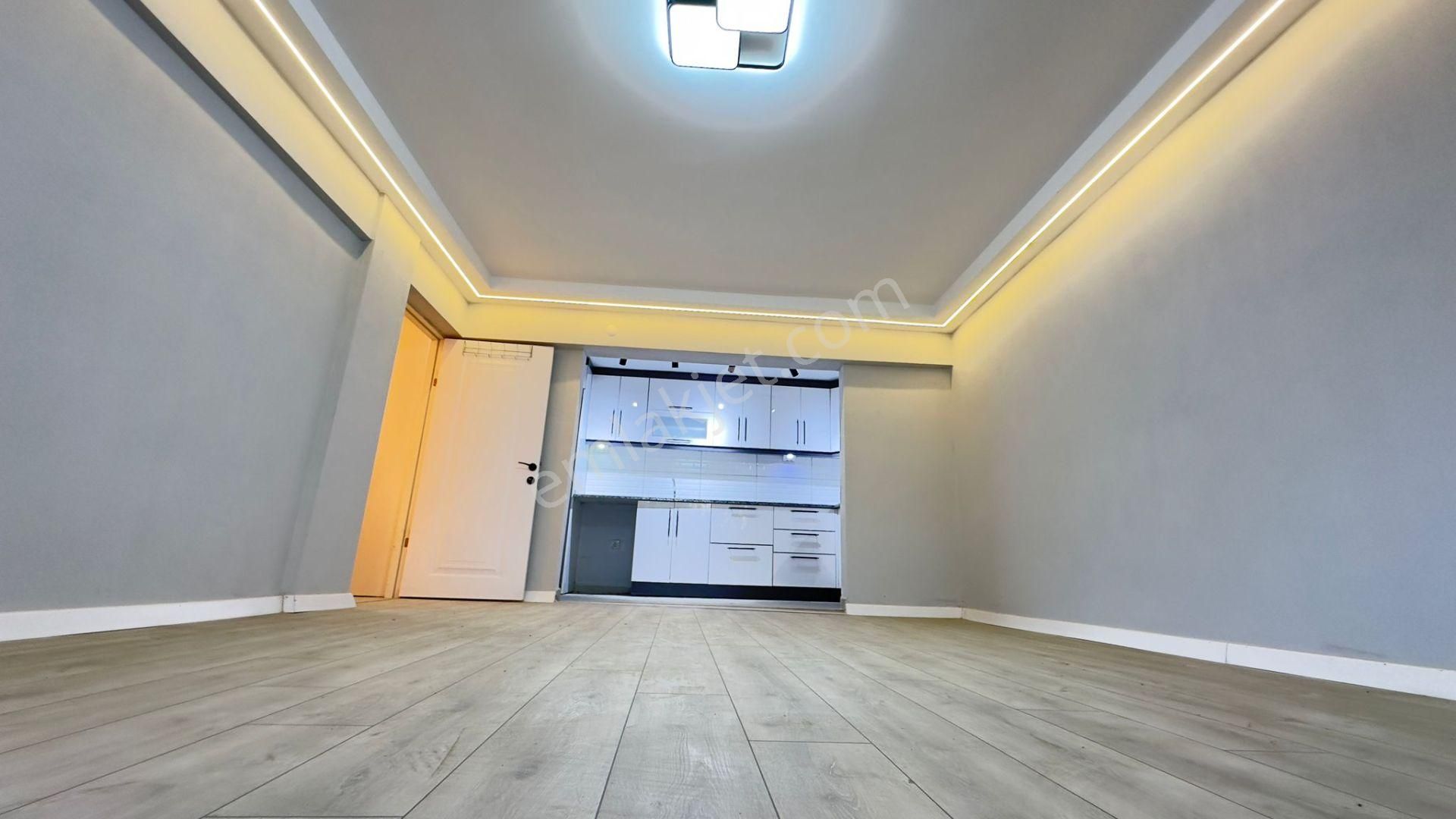 Yetki Cantandan Altınkumda 2+1 Müstakil Bahçeli Balkon Denize 100m - Görsel 7
