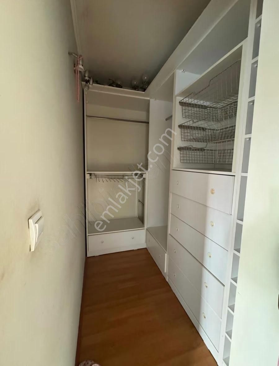 Damlataş Plajı Yakını 3+1 Kısmi Eşyalı Kiralık Daire - Görsel 15