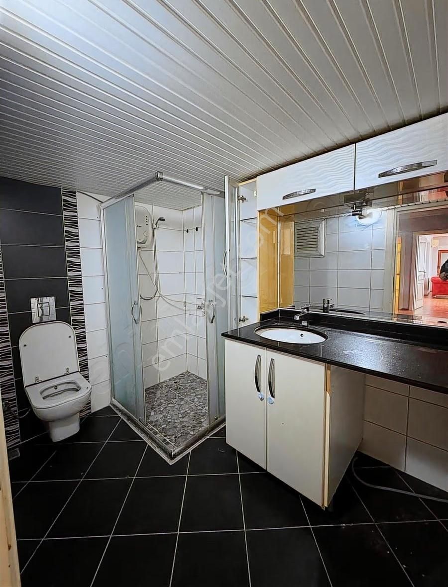 Damlataş Plajı Yakını 3+1 Kısmi Eşyalı Kiralık Daire - Görsel 7