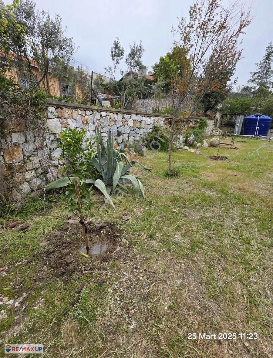 Urla Hekimköyde Havuzlu Site İçerisinde, Özel Bahçeli Villa - Görsel 25