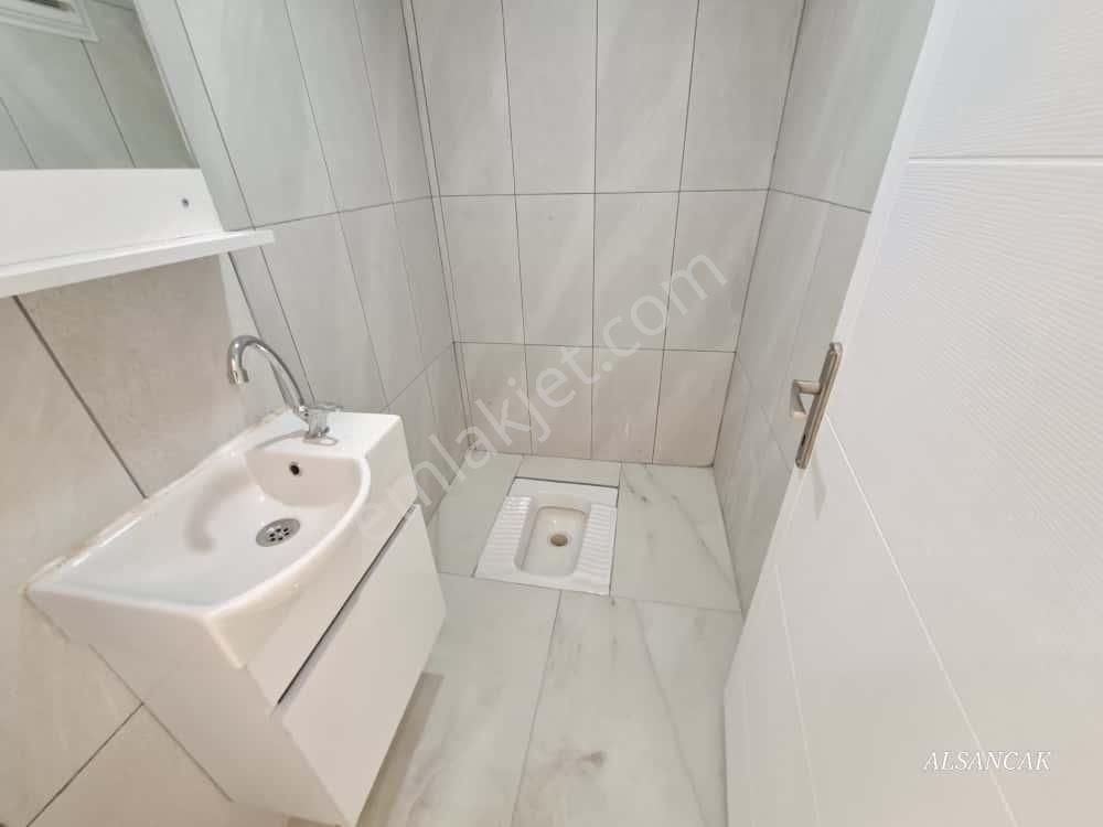 Etimesgut Merkezde 3+1 Orta Katta Güney Cephe Yapılı Lüks Daire - Görsel 23