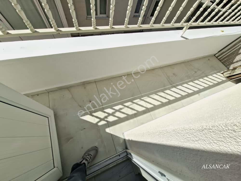 Etimesgut Merkezde 3+1 Orta Katta Güney Cephe Yapılı Lüks Daire - Görsel 18