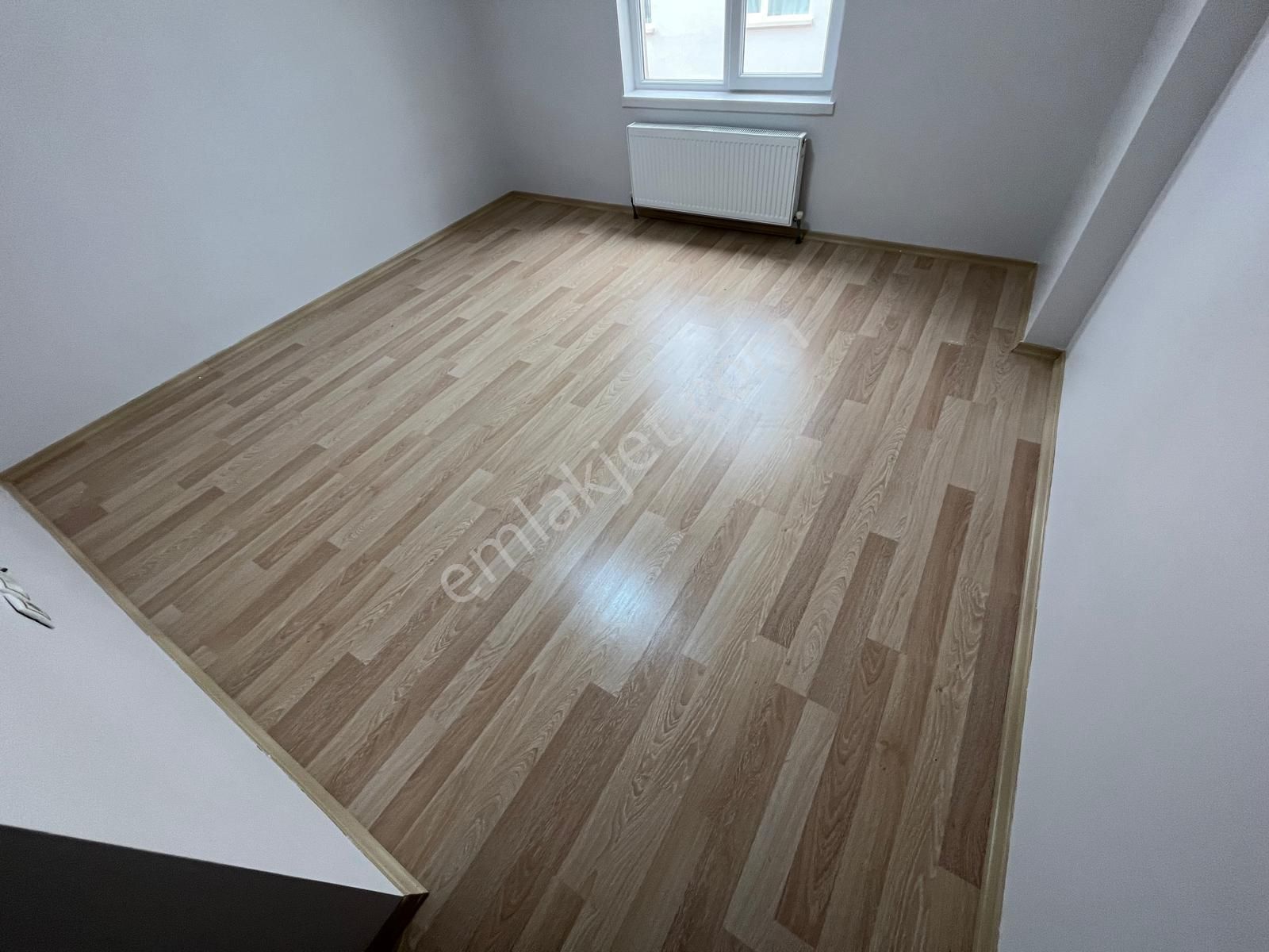 Karapürçek'te Stadyum Yanı Asansörlü 140 M2 1.katta Full Yapılı Satılık Daire !! - Görsel 12