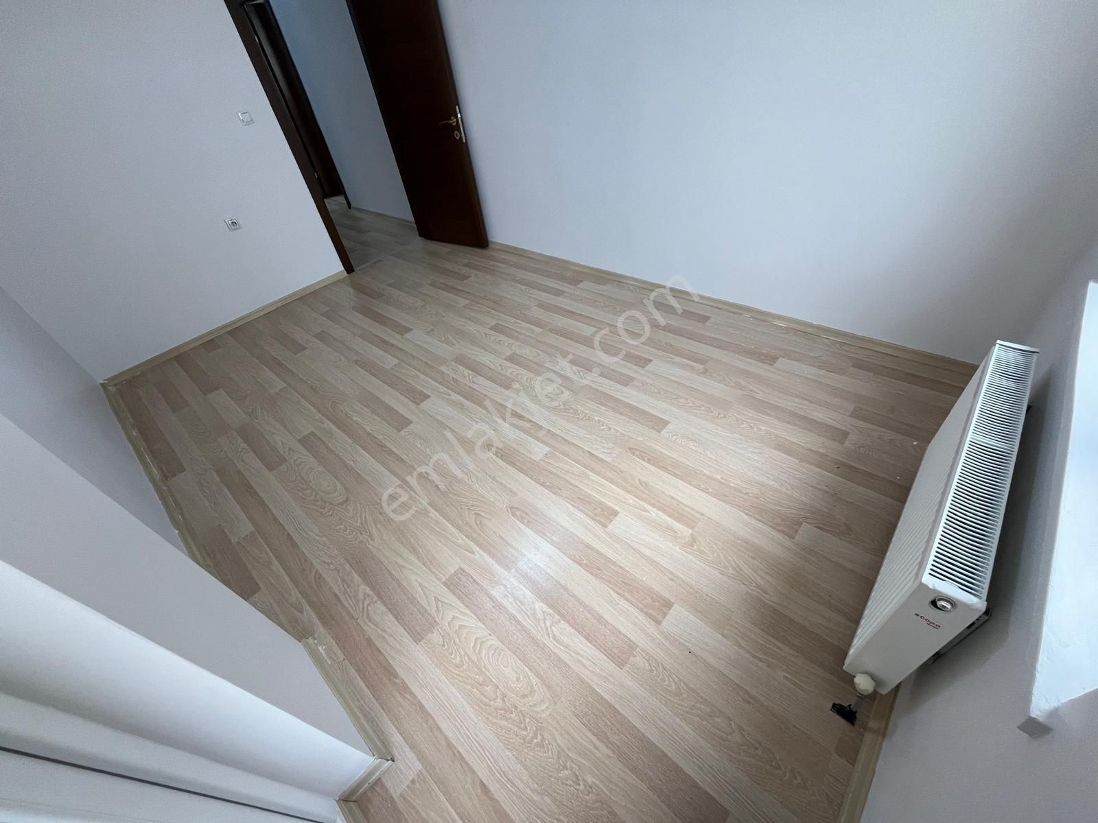 Karapürçek'te Stadyum Yanı Asansörlü 140 M2 1.katta Full Yapılı Satılık Daire !! - Görsel 17