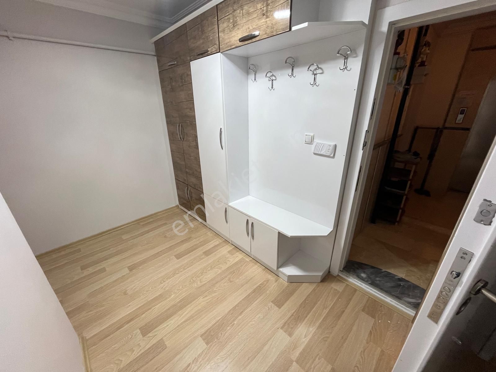 Karapürçek'te Stadyum Yanı Asansörlü 140 M2 1.katta Full Yapılı Satılık Daire !! - Görsel 32