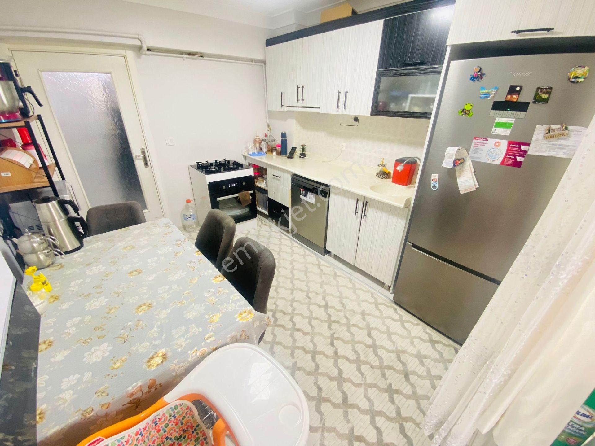 Sincan Yenikentte Satılık 3+1