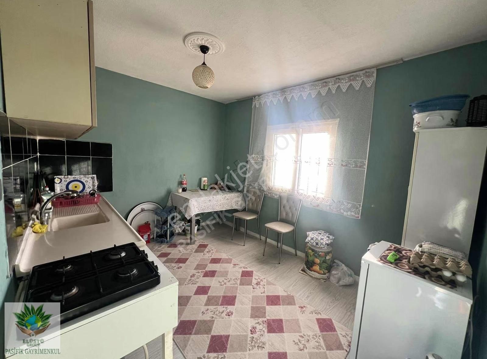 Pasifikten Bornova Yakaköyde Müstakil Evi Olan 330 M² Bahçe - Görsel 17