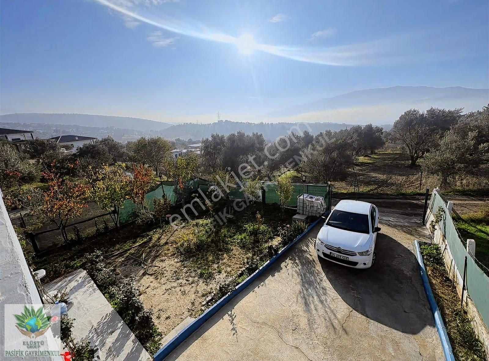 Pasifikten Bornova Yakaköyde Müstakil Evi Olan 330 M² Bahçe - Görsel 15