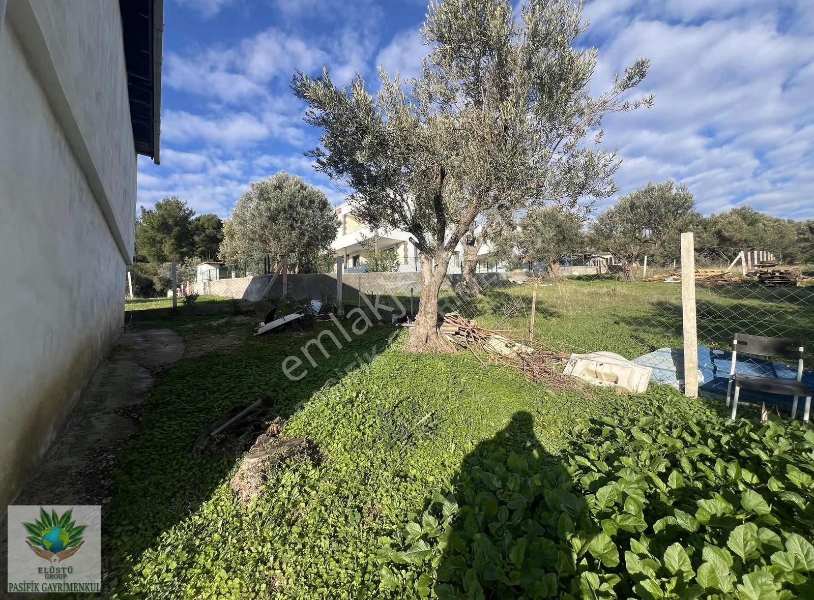 Pasifikten Bornova Yakaköyde Müstakil Evi Olan 330 M² Bahçe - Görsel 12