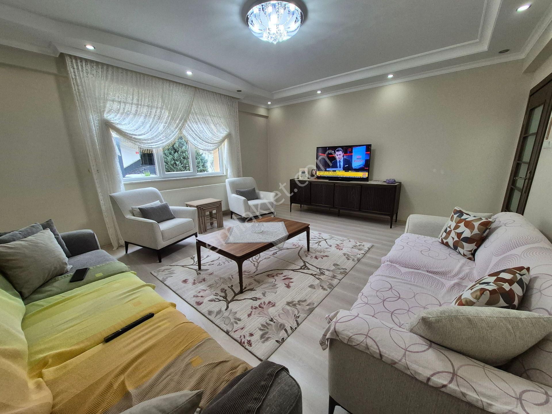 Canik Hasköy Meşe'de Site İçerisinde Satılık 3+1 Daire (1.kat) - Görsel 3