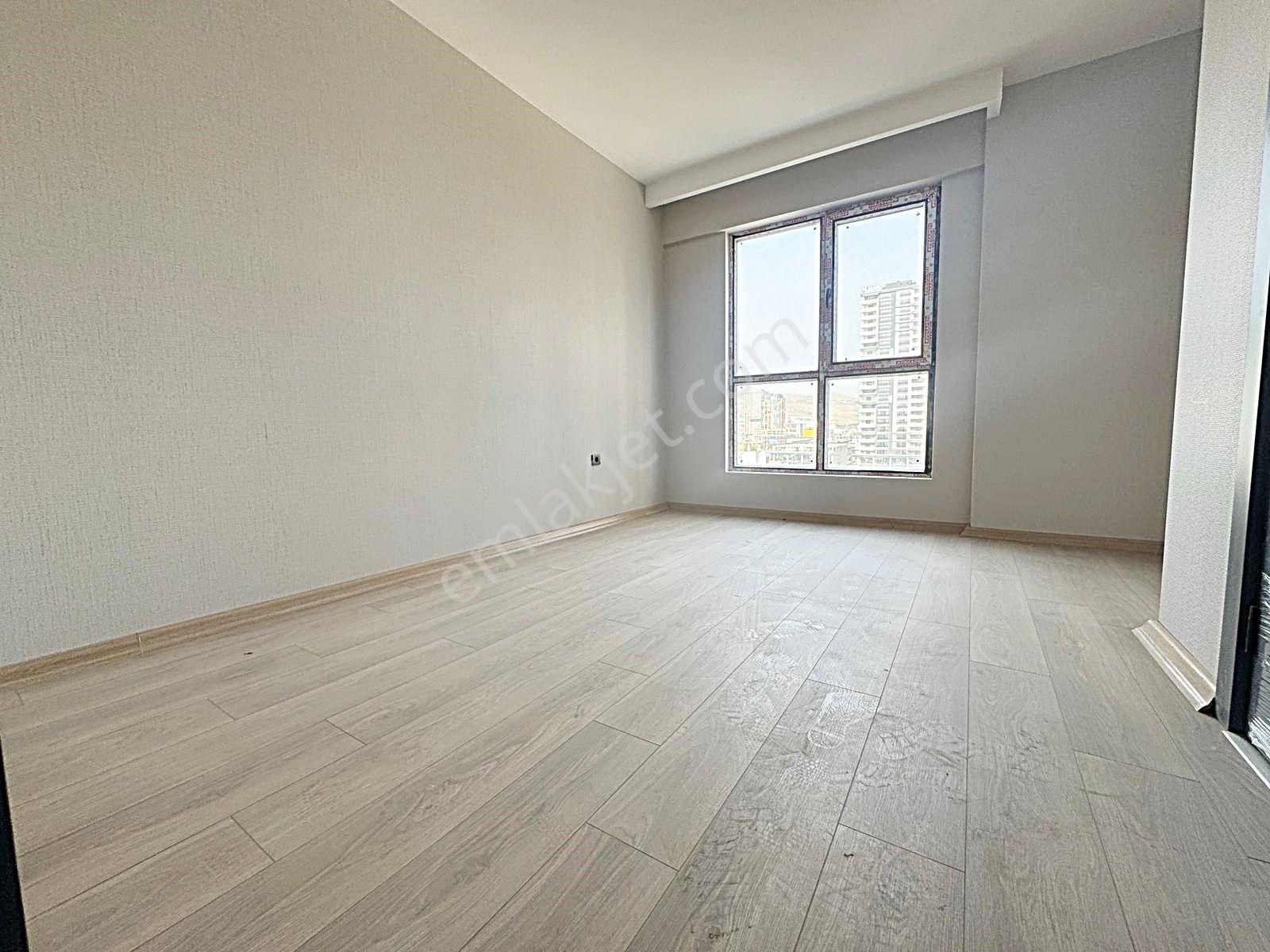 Keçiören Ovacıkta Site İçinde 5.5+1 200m2 4.katta Sıfır Bina Daire - Görsel 5